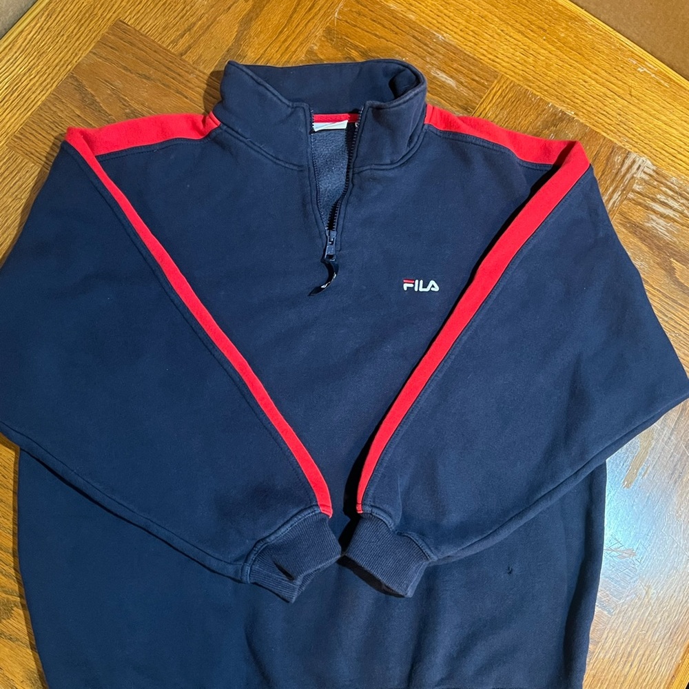 Men’s Large Fila Sweatshirt